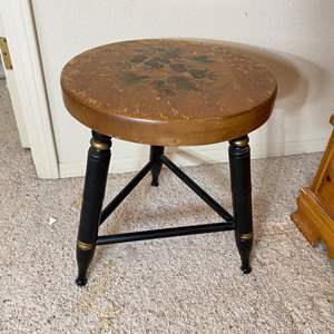 Lot #278 - Hitchcock stool