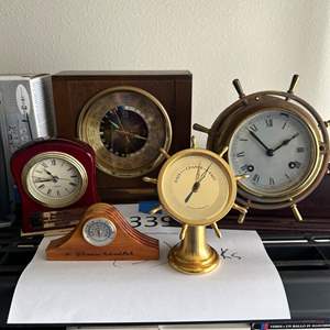 Lot #339 - Clocks and weather stations