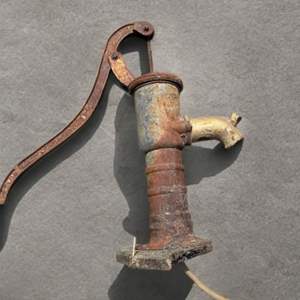 Lot #21  - Antique water pump 