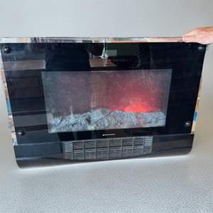 Lot #40  - BIONAIRE Electric Fireplace Heater Model BFH500-UM  - works