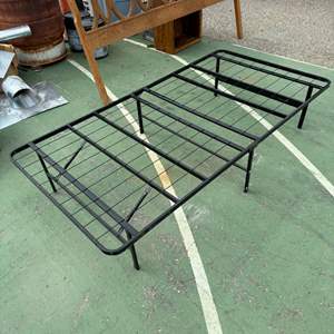 Lot #112  - Platform twin size metal bed frame 