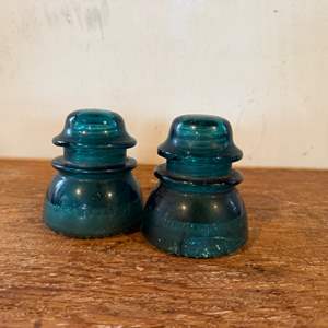 Lot #166  - Antique Hemingway glass insulators 