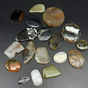 Lot #90 - Polished Stone Cabochons