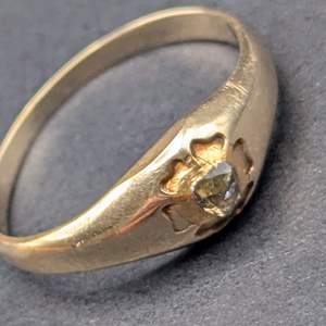 Lot #143 - 14k Vintage Gold Diamond Ring (2.8gtw) (.2ct)