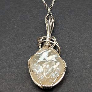 Lot #166 - Sterling Silver and Agate Pendant Necklace 