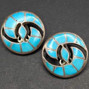 Lot #167 - Turquoise and Silver Clip On Earrings (10.42g Total Weight)