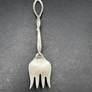 Lot #182 - Sterling Silver Fork (15.77g)