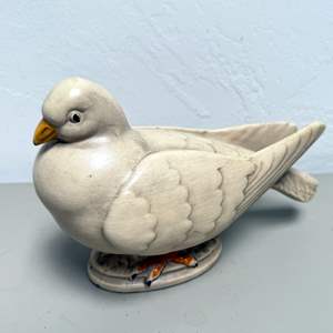 Lot #207 - Vintage Haeger Ceramic Dove