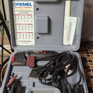 Lot #251 - Dremel Contour Sander