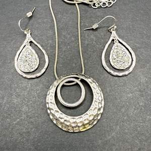 Lot #185 - Silver Tone Jewelry