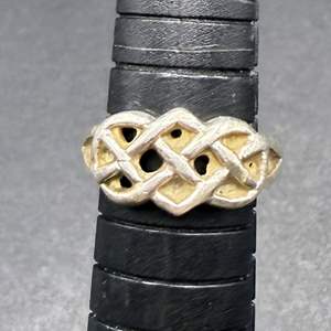 Lot #199 - Sterling Silver Ring (3.57g)