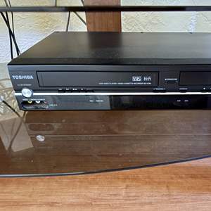 Lot #396 - Toshiba VHS DVD Player