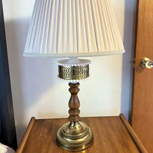 Lot #405 - (2) Vintage Table Lamps