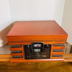 Lot #72- Crosley Record Player AM/FM CD Player