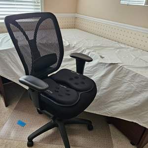 Lot #203- Temper Pedic Office Chair #TP6460 with Cushion- Like New