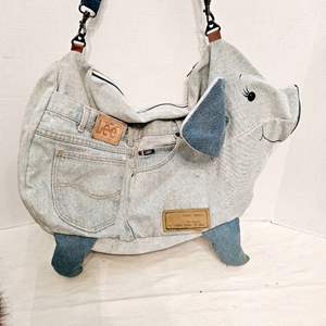 Lot #263- Vintage LEE Jeans "Porky Packer" Purse, Wallets, Umbrella & Rachel Zoe Faux Fur Scarf