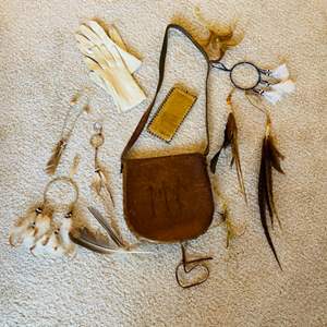 Lot #290- Vtg Brown Leather Purse with Etched Figurine, Tan Leather Pocketbook, Feathers and Dream Catchers