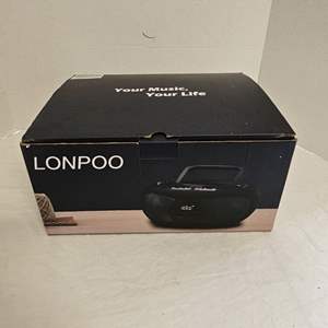 Lot #471 LONPOO LD-P12 Portable CD Player NEW IN BOX