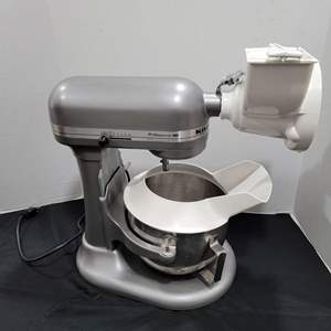 Lot #48- Professional HD KitchenAid Stand Mixer 