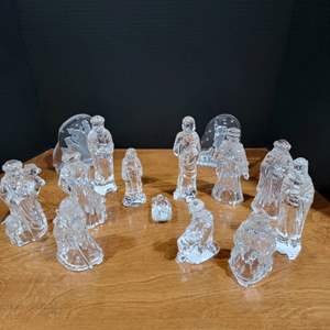 Lot #110- Waterford Crystal Nativity Set